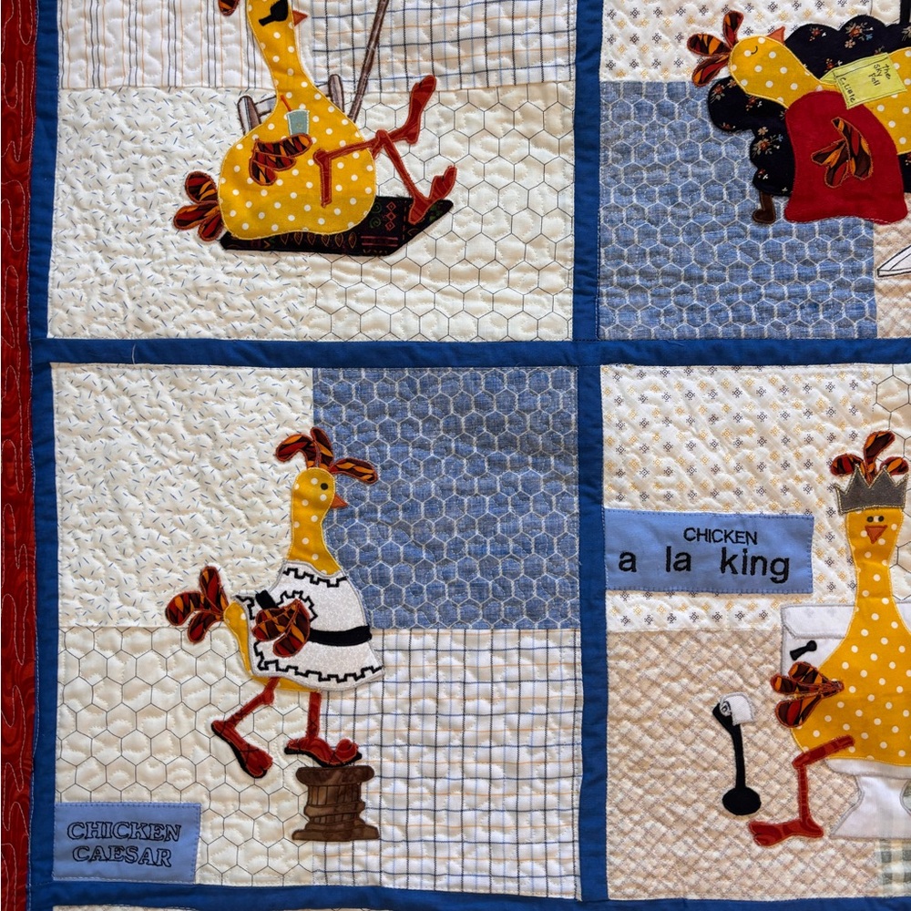 Charming Chicken-Themed Quilt - Picture 5 of 9
